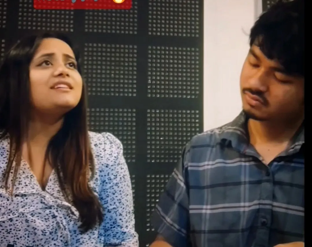 A vocal duet with keyboard in the studio