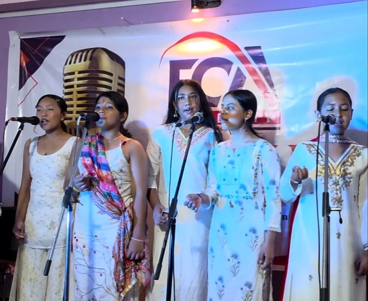 A group of students singing at ECA Open Mic